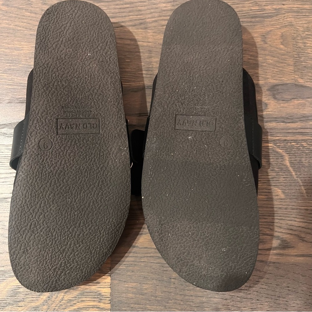 OLD NAVY Slide On Shoe W/ Buckle Size 9 - Picture 4 of 4